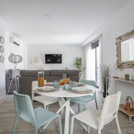 Family Suits Encantos De Sevilla