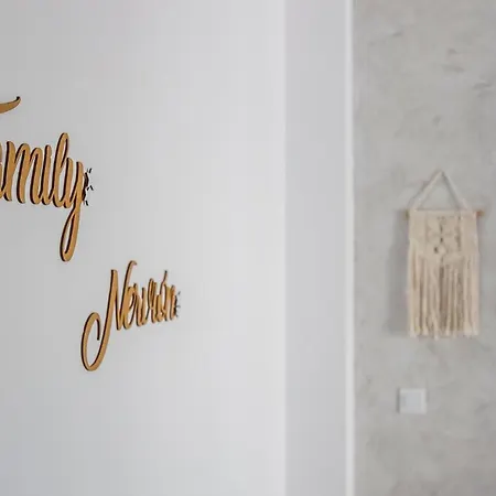 Family Suits Encantos De