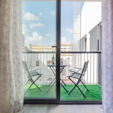 Family Suits Encantos De Siviglia